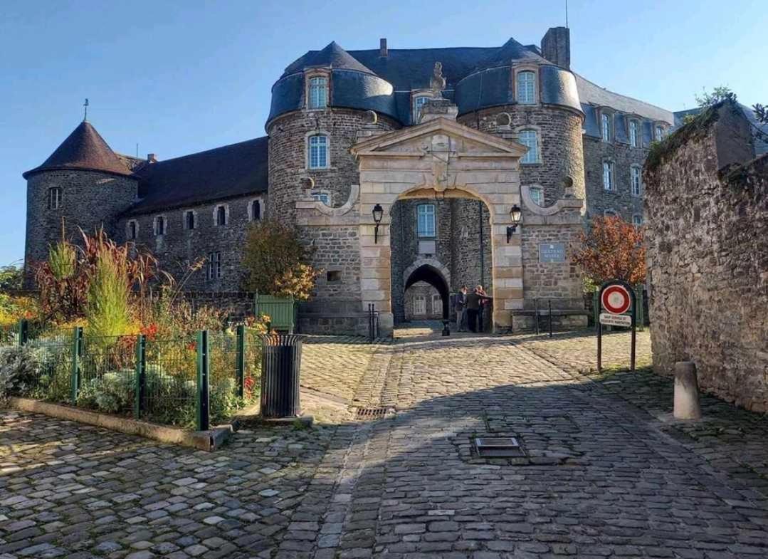 L'Appartement Du Chateau Boulogne-sur-Mer Zewnętrze zdjęcie